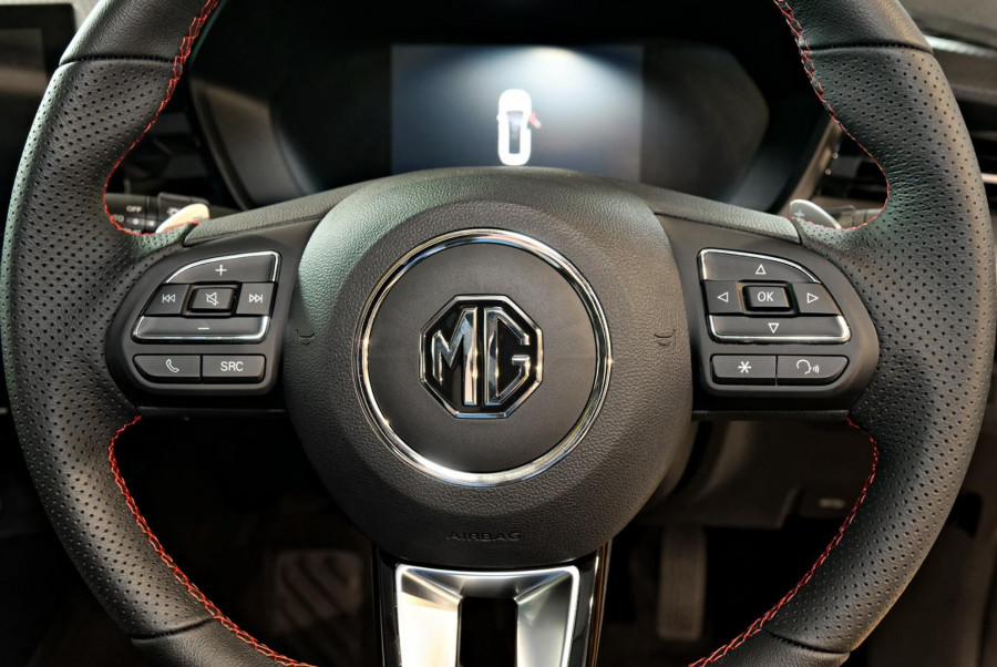 2023 MG MG5  Essence Sedan Image 17