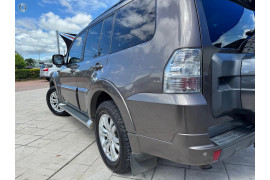 2013 MY14 Mitsubishi Pajero NW VR-X SUV