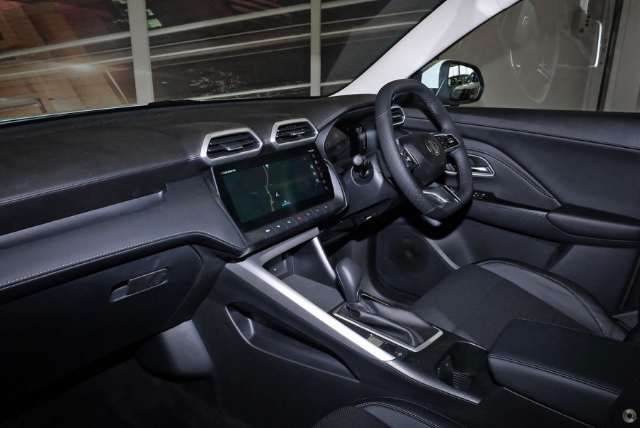 2025 MG ZS ZS32 Essence SUV Image 8