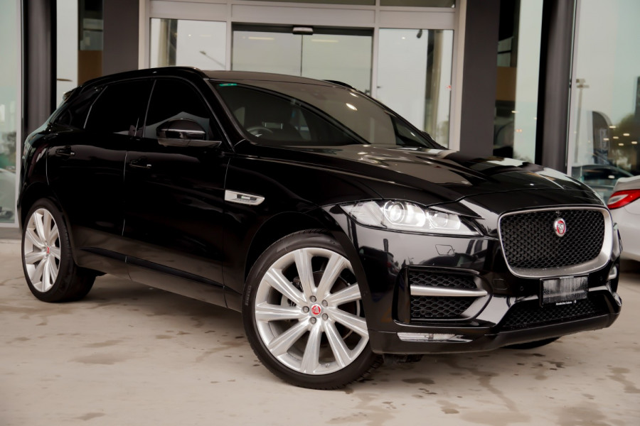 2017 MY18 Jaguar F-PACE X761 R-Sport Wagon Image 38
