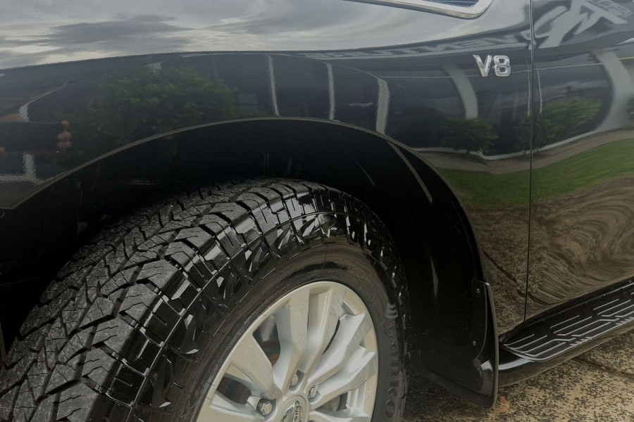 2018 Nissan Patrol Y62 Series 4 Ti SUV Image 22