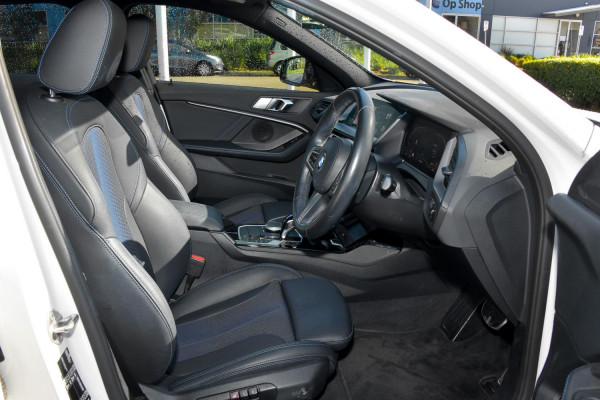 2023 BMW 1 Series F40 118i M Sport Hatch image 6