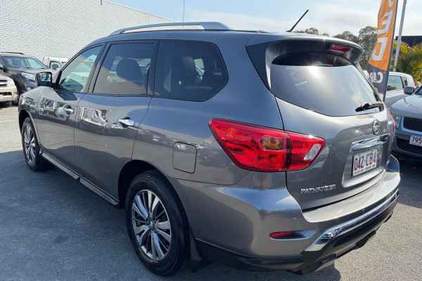 2019 Nissan Pathfinder R52 Series III ST-L SUV Image 10