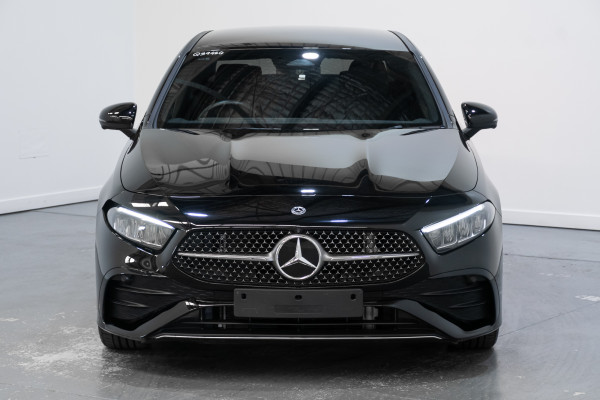 2025 Mercedes-Benz A-Class A200 Sedan image 7