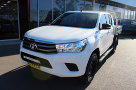 2016 Toyota HiLux GUN126R