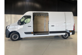 2024 Renault Master X62 Phase 2 Pro 110kW Van
