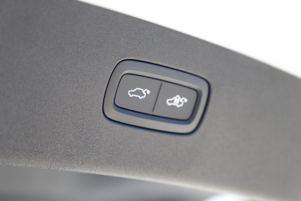 2025 MY26 Volvo ES90  Ultra Single Motor Sedan Image 11