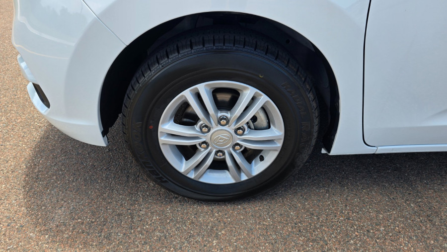 2026 MY25 LDV G10 SV7C + Van Image 9