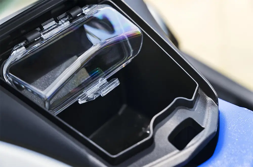 Watertight phone compartment Image