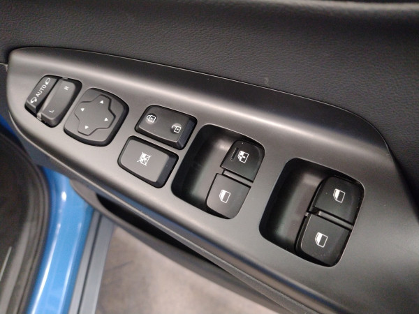 2022 Hyundai KONA OS.V4 Elite SUV image 12