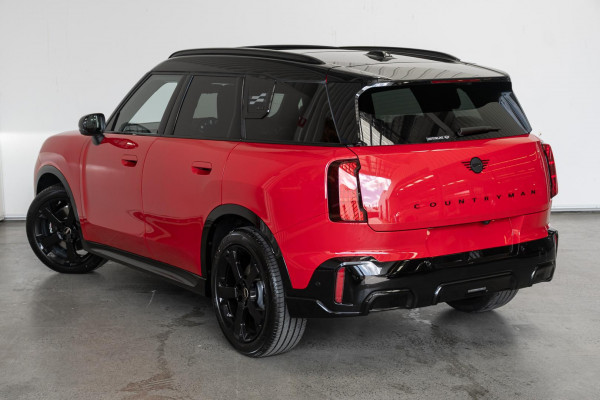 2026 MINI Countryman U25 S JCW Sport SUV image 2
