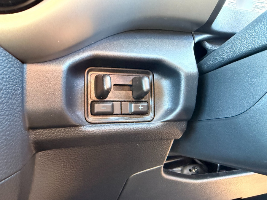 2025 MY25.25 Ford Everest UB Ambiente SUV Image 22
