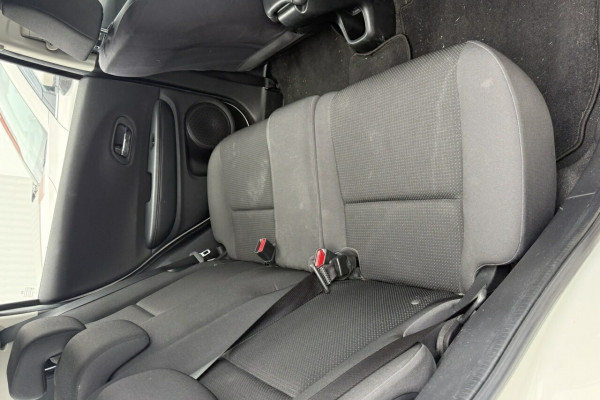 2019 Honda HR-V  VTi SUV Image 27