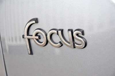 2003 Ford Focus LR MY03 CL Hatchback Image 5