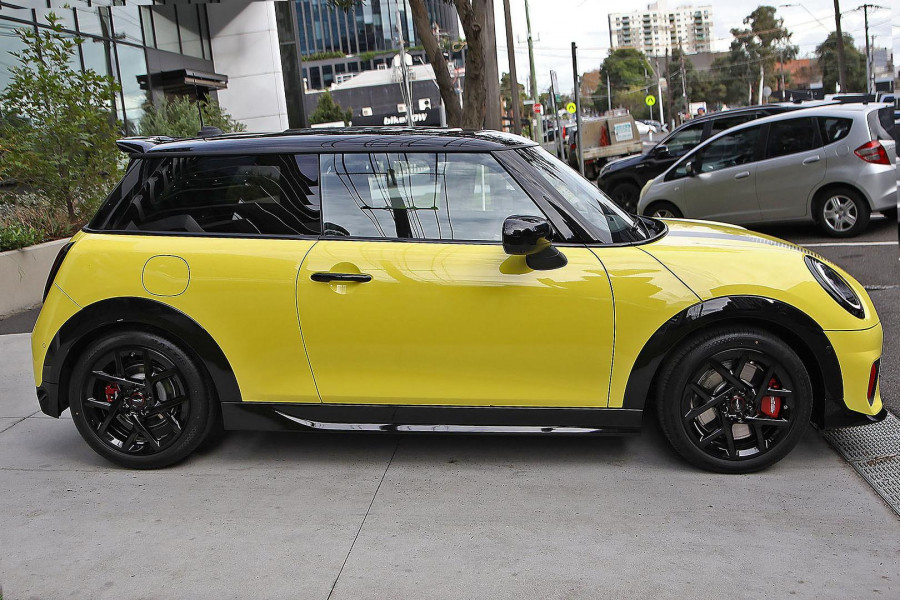 2026 MINI Cooper F66 JCW Favoured Hatch