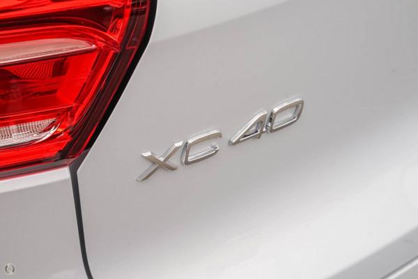 2020 Volvo XC40 XZ T4 Inscription Suv