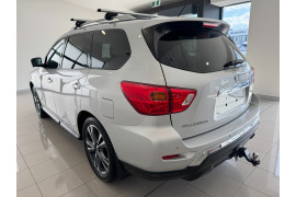 2017 Nissan Pathfinder R52 Ti SUV
