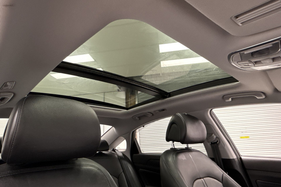 2016 Hyundai Sonata LF Premium Sedan Image 19