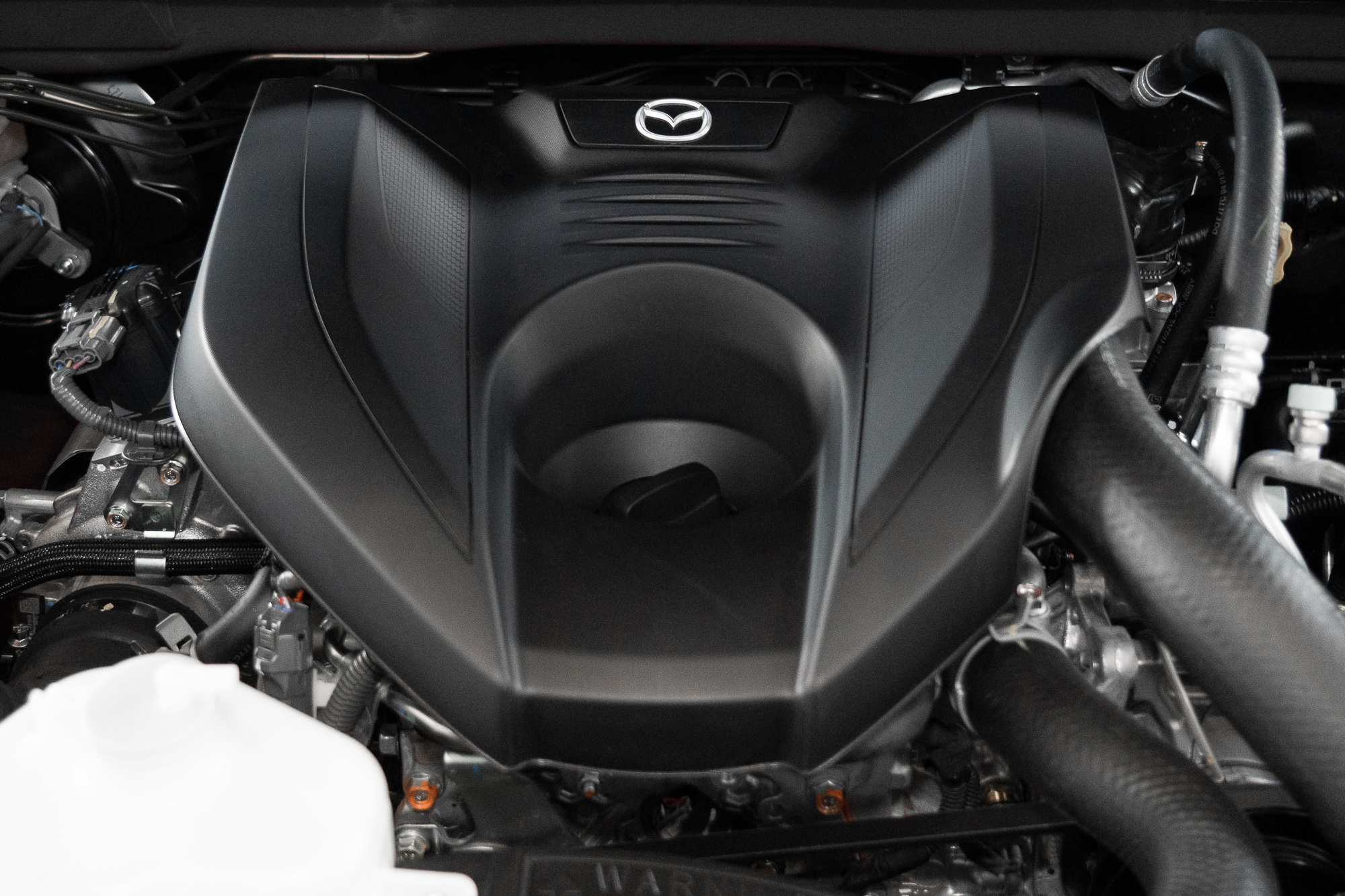 2025 Mazda BT-50 TF GT Cab Chassis Image 17