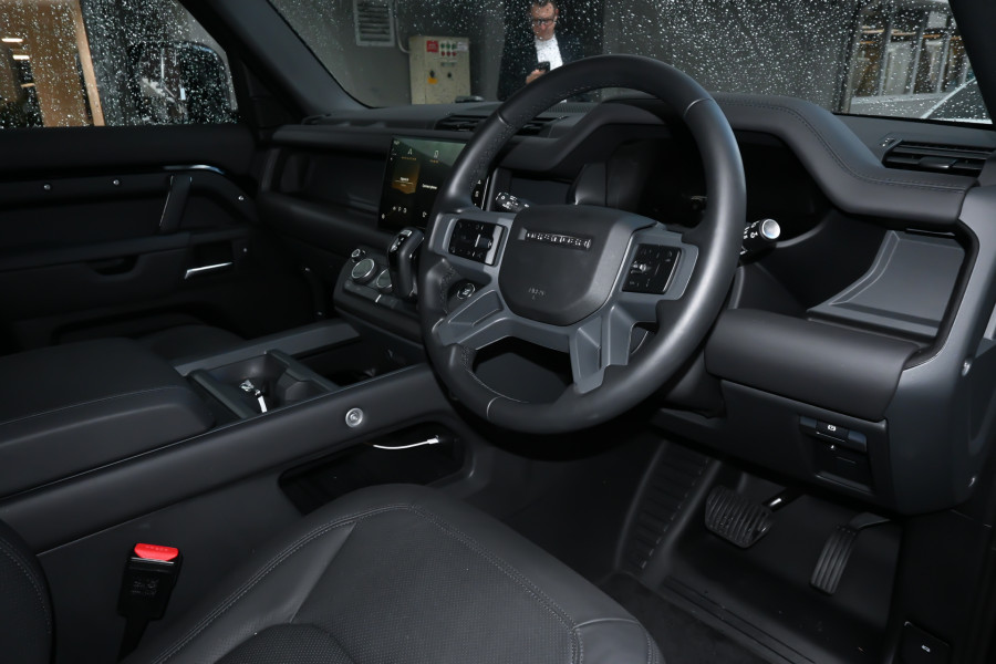 2025 MY25.5 Land Rover Defender L663 110 D350 X-Dynamic HSE SUV
