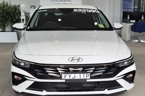 2025 Hyundai i30 CN7.V2  Sedan Image 2