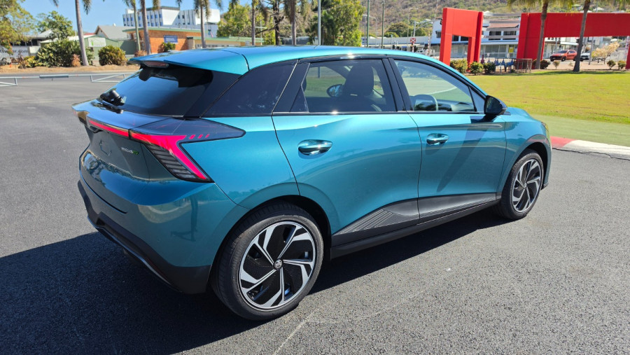 2026 MG MG4 AH4E Essence 64 Hatch Image 18