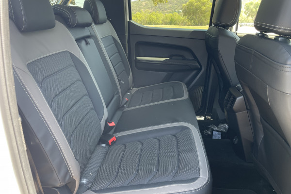 2025 Volkswagen Amarok NF TDI600 Style Ute Image 10