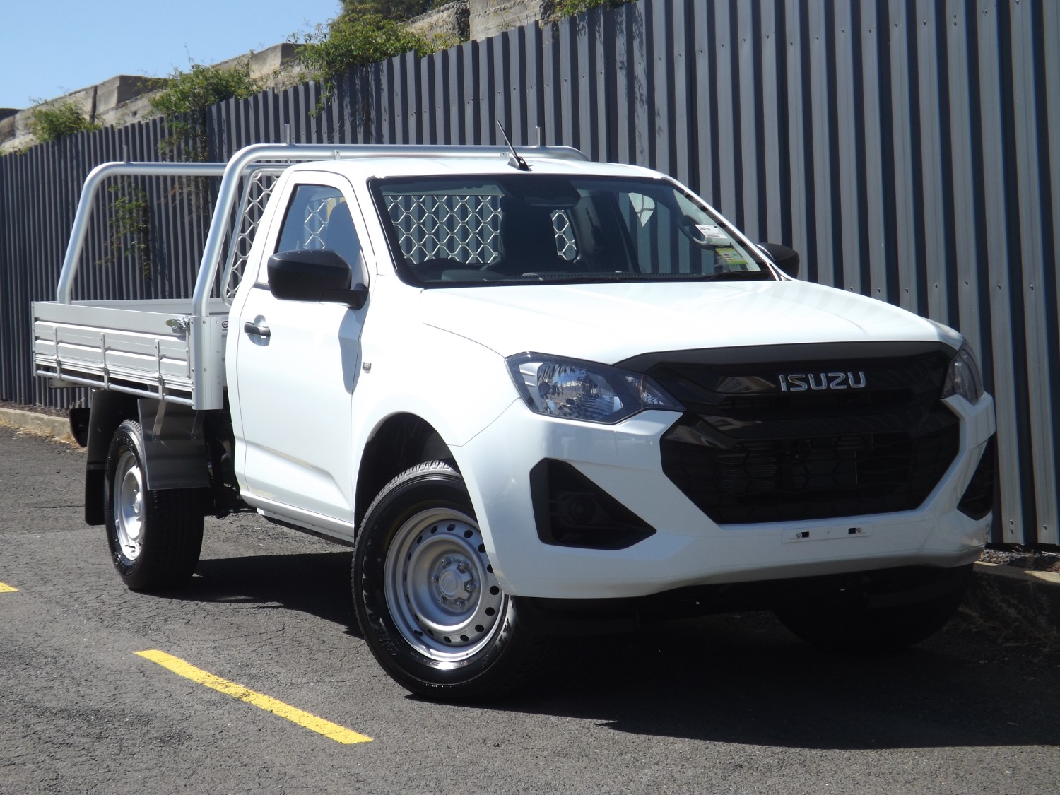 2025 ISUZU D-MAX SX HIGH RIDE RG CAB CHASSIS AUTOMATIC 4X2