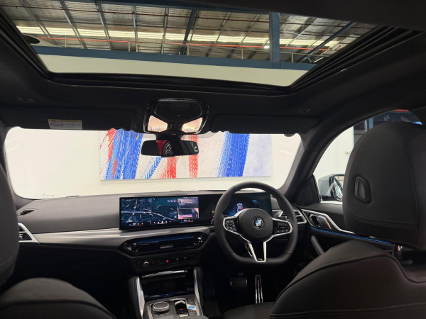 2026 MY25 BMW i4 G26 eDrive35 Hatch image 12