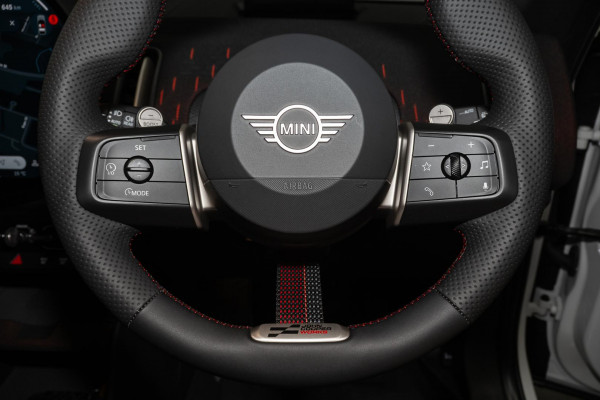 2026 MINI Countryman U25 S JCW Sport SUV image 11