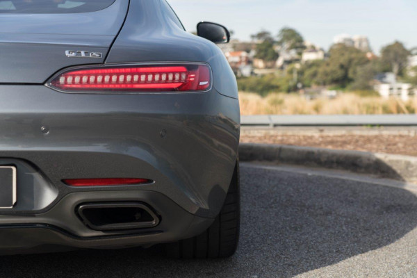 2016 Mercedes-Benz AMG GT S Coupe Image 7
