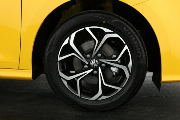 2024 MG MG5 AP32 Vibe Sedan Image 3