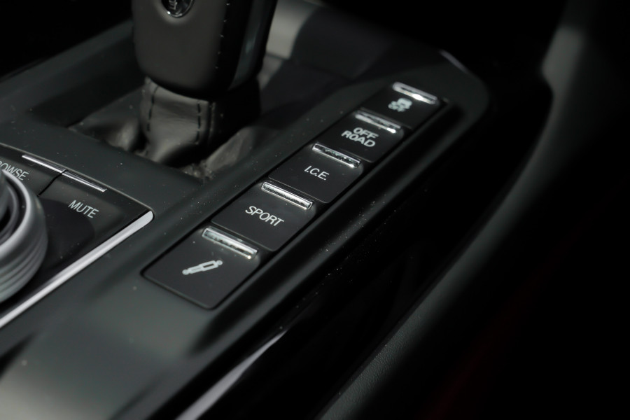 2023 Maserati Levante M161 Modena SUV Image 43
