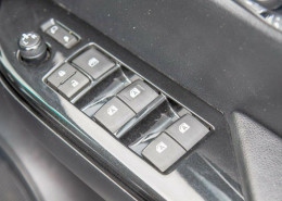 2015 Toyota Hilux GUN126R SR5 (4x4) Dual cab utility