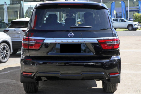 2026 Nissan Patrol Y62 Ti SUV Image 3