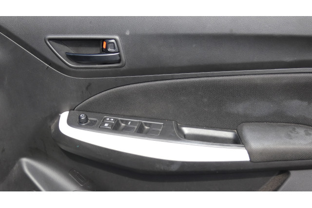 2023 Suzuki Swift AZ SERIES II GL NAVI Hatch Image 10