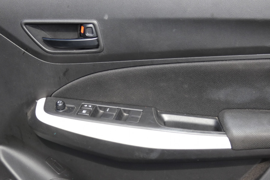 2023 Suzuki Swift AZ SERIES II GL NAVI Hatch Image 10