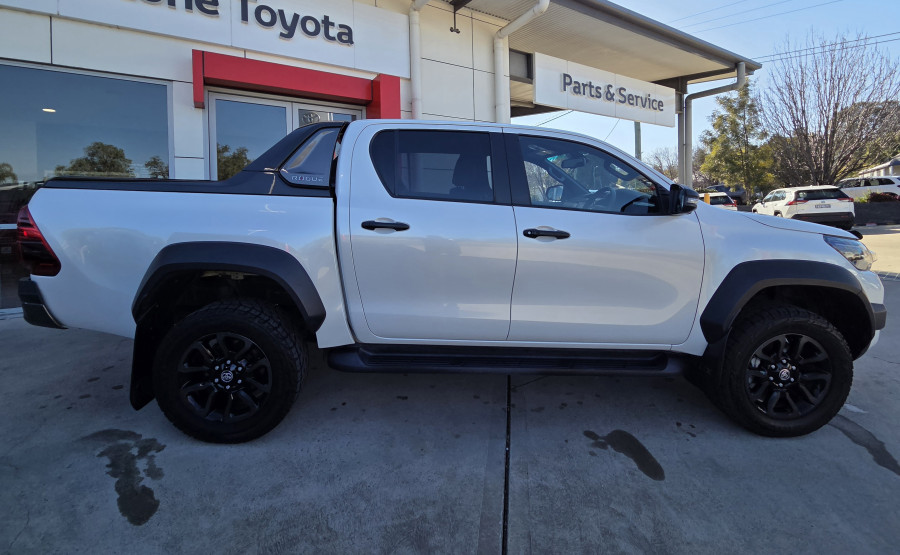 2024 Toyota HiLux B228460HR Rogue Ute Image 8
