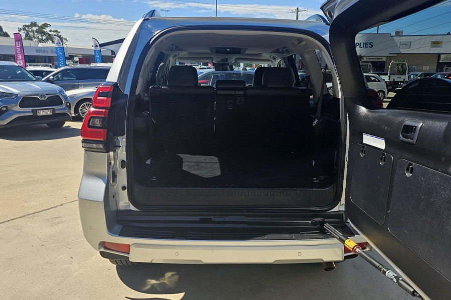 2021 Toyota LandCruiser Prado GDJ150R Kakadu SUV Image 13