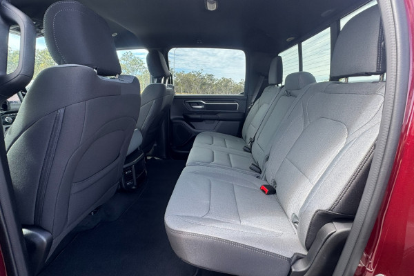 2024 Ram 1500 STD Big Horn SWB Crew Cab Image 13