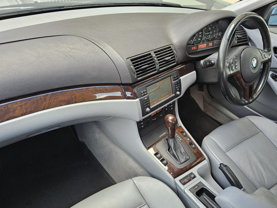 2004 BMW 3 Series E46 318i M Sport Sedan Image 20