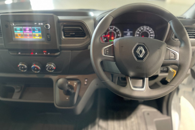 2024 Renault Master X62 Phase 2 Pro 110kW Van Image 29