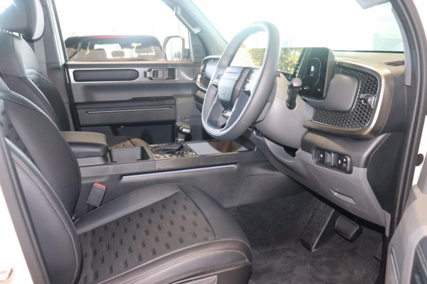 2025 MY26 Kia Tasman TK SX+ Ute Image 15