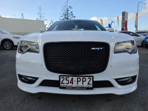 2017 Chrysler 300 LX SRT Sedan