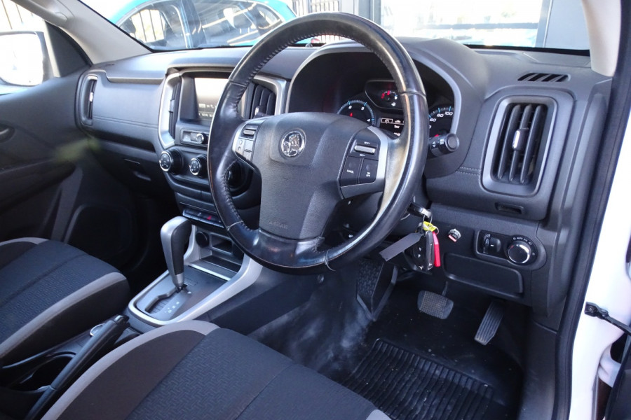2018 Holden Colorado RG LS Ute Image 13