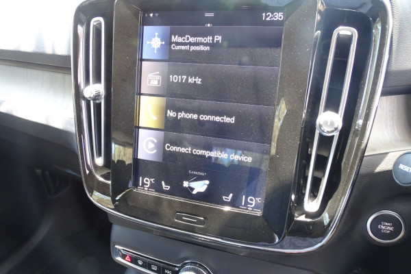 2018 MY19 Volvo XC40 XZ T4 Inscription SUV Image 20