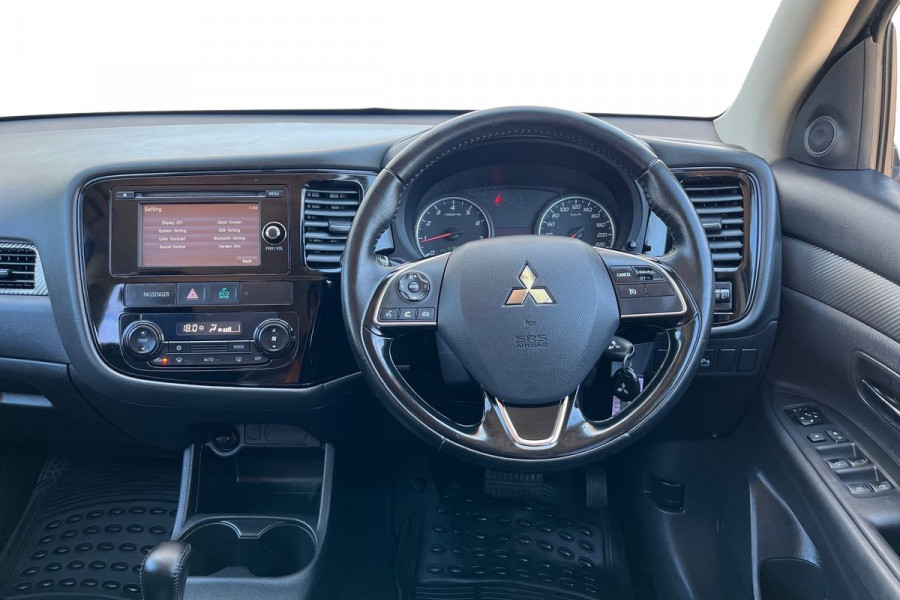 2015 MY16 Mitsubishi Outlander ZK LS SUV Image 15