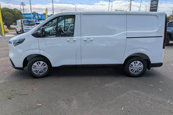 2026 LDV Deliver 7   Van Image 4