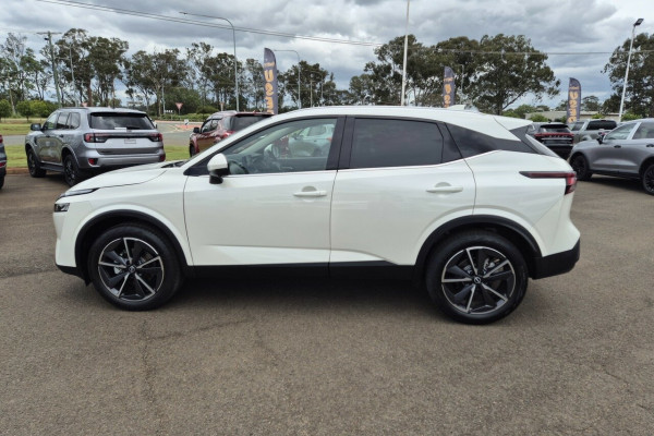 2024 Nissan QASHQAI J12 ST-L SUV Image 5