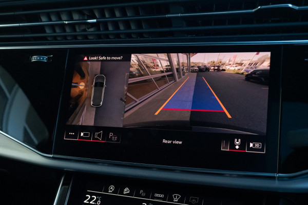 2024 MY25 Audi Q7 4M 55 TFSI S line SUV image 15